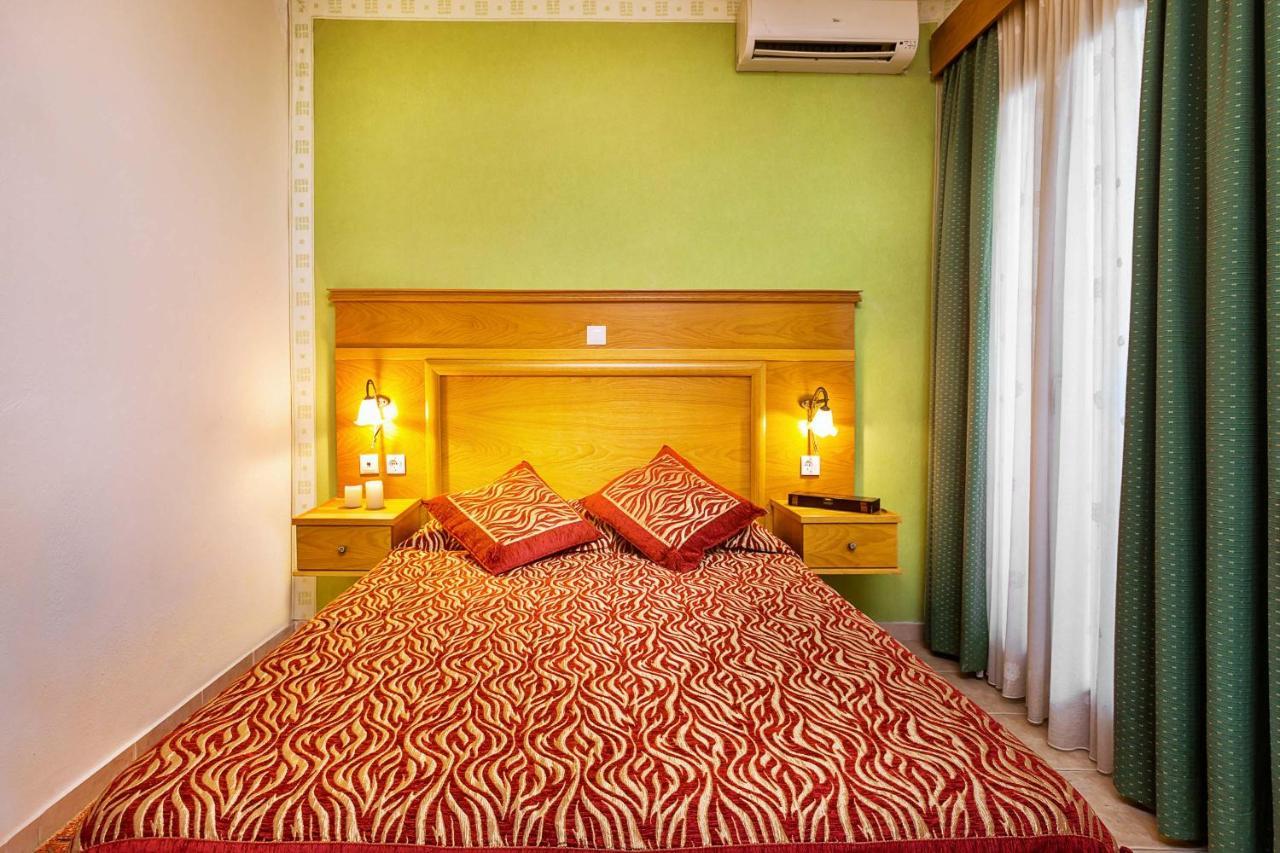 Akritas Ef Zin Villas & Suites 팔리오우리 외부 사진